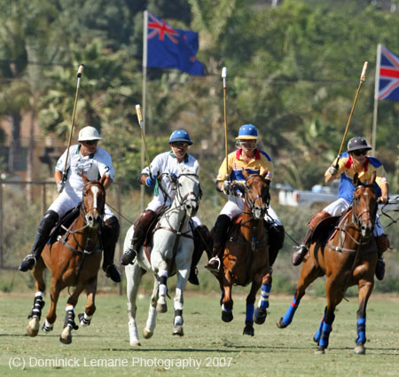 070107-America-Cup_0482-crop